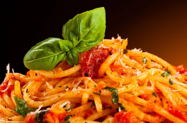 Spaghetti Pomodoro e Basilico